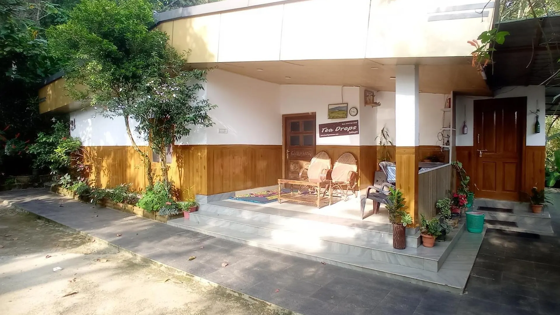 Homestay Munnar Home Stay Teadrops Plantation Villa