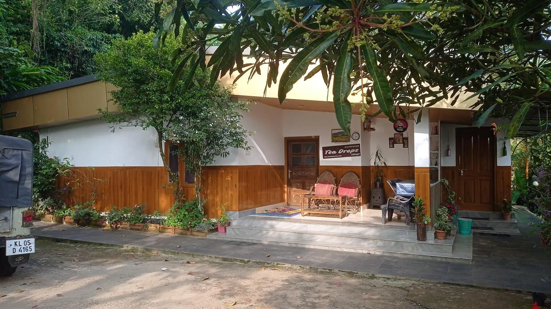 Munnar Home Stay Teadrops Plantation Villa Homestay